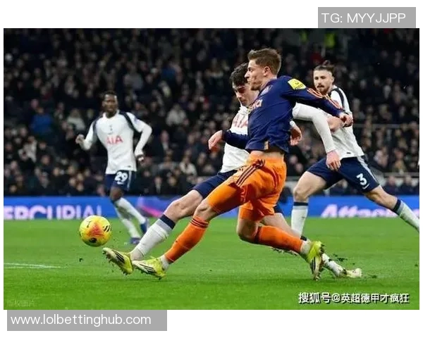 德甲热刺狂胜里昂五球大捷补时争议进球引发全场沸腾 德甲热刺狂胜里昂五球大捷补时争议进球引发全场沸腾