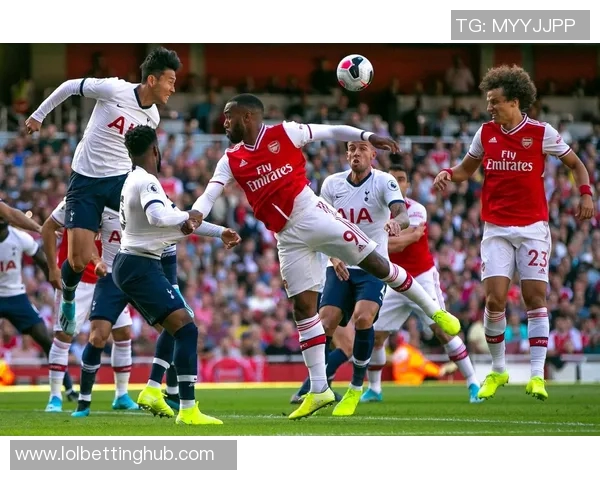 西甲惊现冷门切尔西3-0战胜巴黎圣日耳曼乌龙球引发全场狂欢