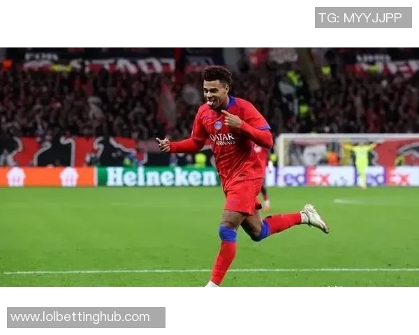 世界杯精彩对决阿森纳与巴萨激战成平局补时进球引爆全场激情